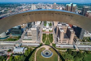 Close up of the top of the St. Louis Gateway Arch