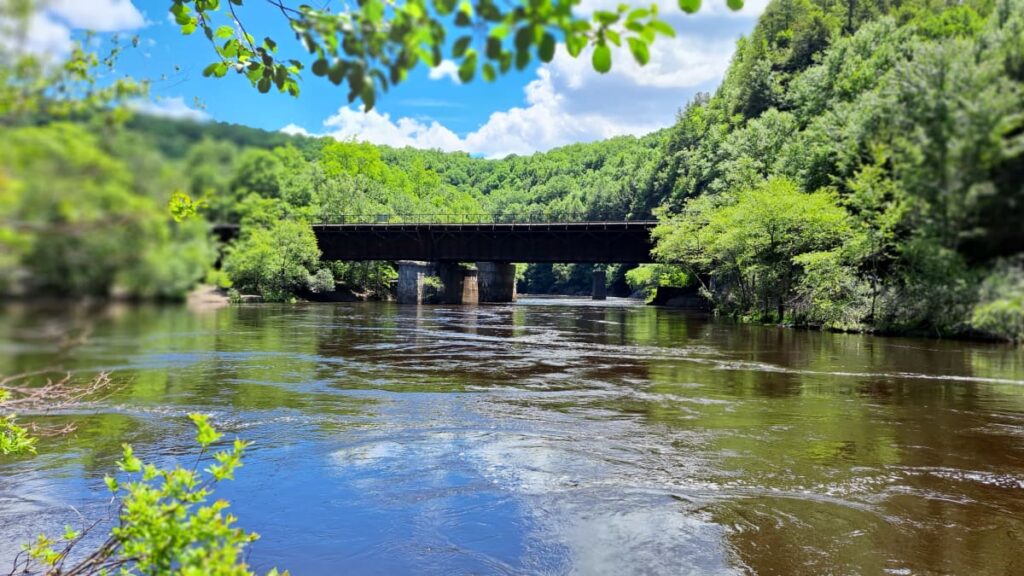 lake view at Jim Thorpe mountains