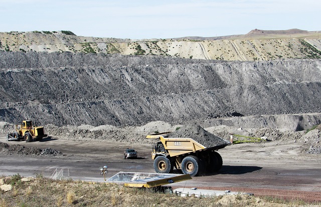 Eagle Butte coal mine tour in wyoming