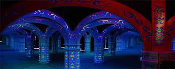 Emerald Coast Mirror Maze