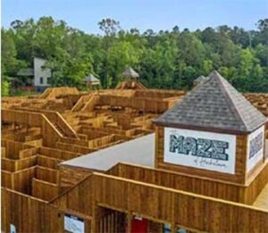 Hochatown maze
