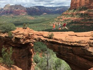 Devil’s Bridge via Chuckwagon Trail