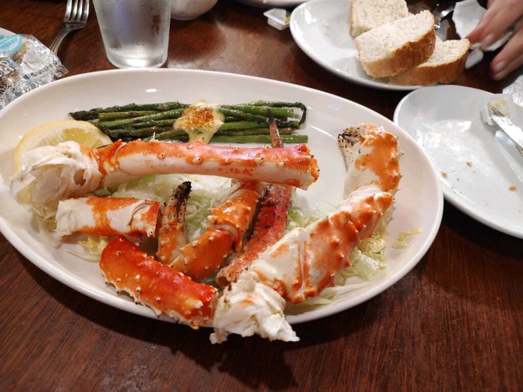 a plate of crablegs