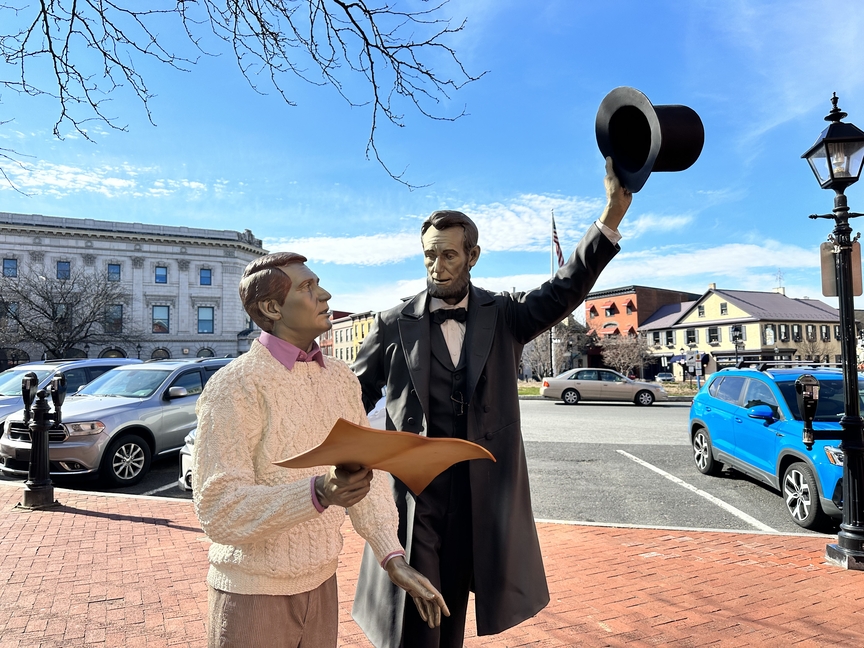 Abraham Lincoln statue